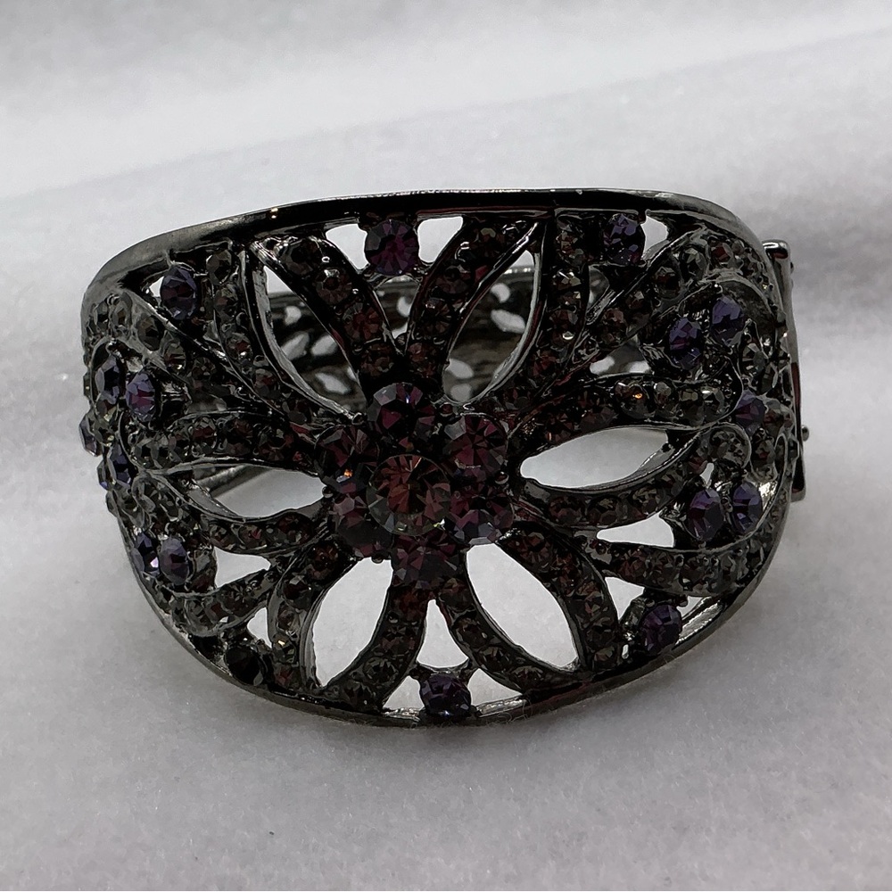 Elegant Purple Floral Women's Bracelet